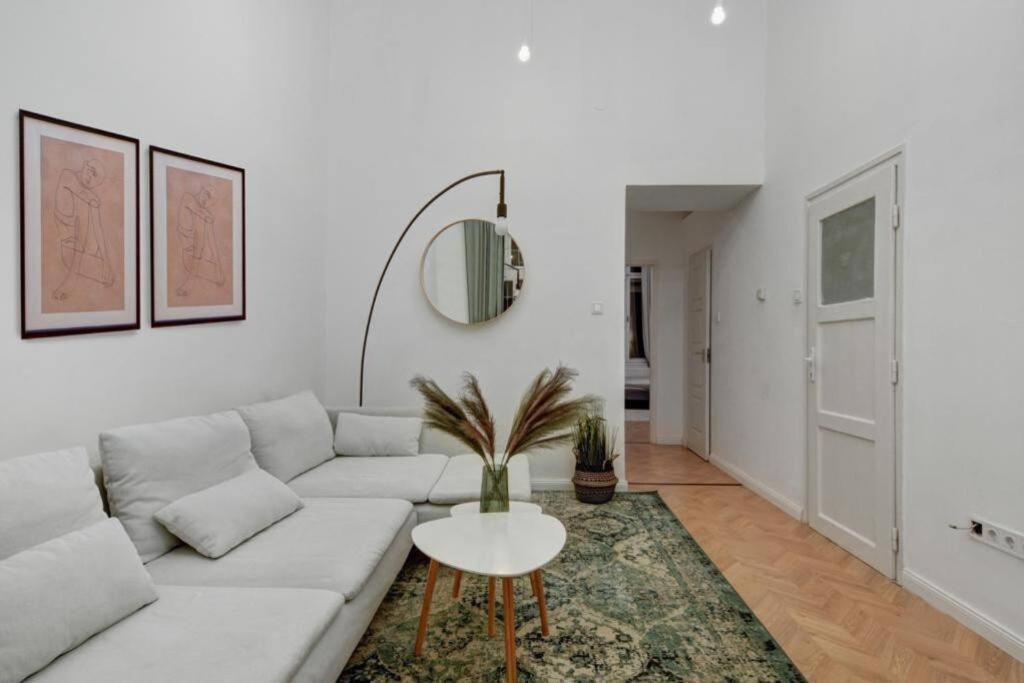 Lovely 3 Bedrooms Apartment In The Jewish Quarter Budapest Exterior foto